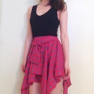 Mini skirt: shirt-tied-around-waist look